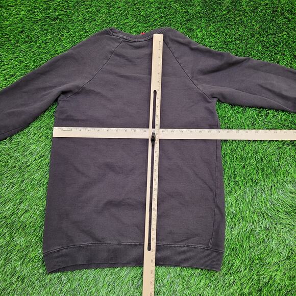 Nas Hip-Hop Sweatshirt Womens XS 18x25 Faded Black Baggy Illmatic - Picture 6 of 14